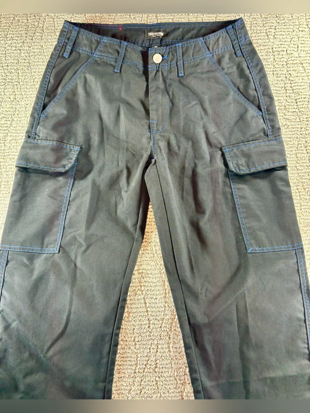 NWT True Religion Men’s Size 30 Jet Black/Pacific Blue Cargo Pants
